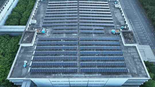 太阳能厂房航拍工厂屋顶光伏发电新能源工厂视频素材模板下载
