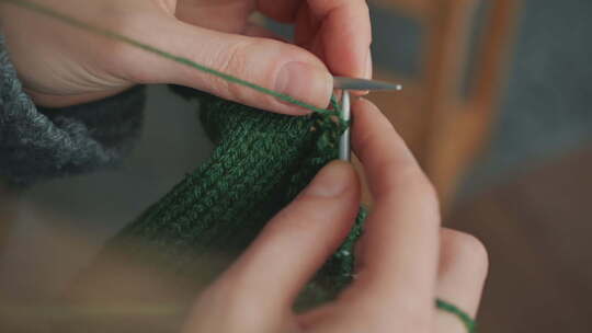 织毛衣 手工制作 针织 编织视频素材模板下载