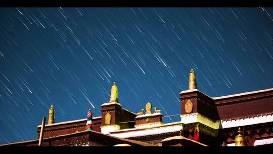 美丽西藏夜空星空星轨延时摄影视频素材