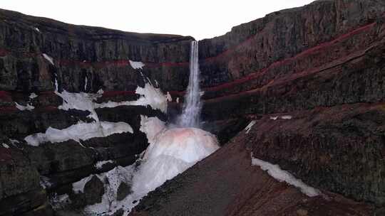 冰岛， Hengifoss，瀑布，水