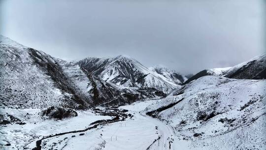 西藏雪山高原冰雪航拍