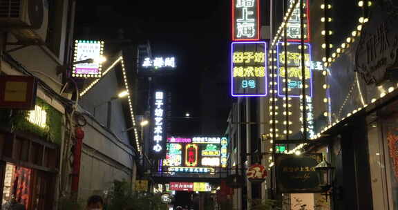上海浦西夜景街景