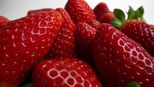 草莓 