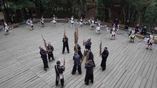 贵州芭莎苗寨芦笙舞表演