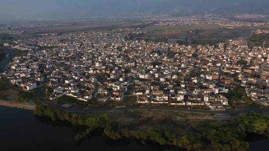 古镇视频云南大理洱海喜洲古镇白族民居全景视频素材模板下载