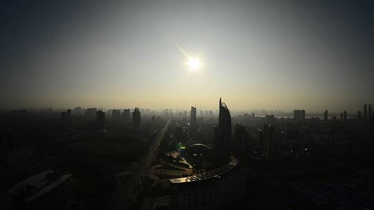 城市日落场景