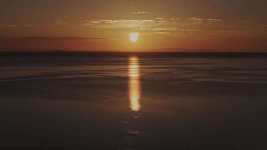 青海湖日出