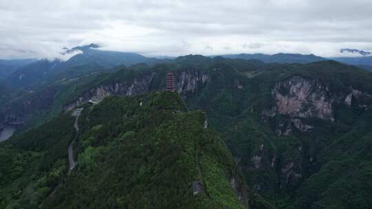 4K重庆龙缸地质公园自然风光航拍视频视频素材模板下载
