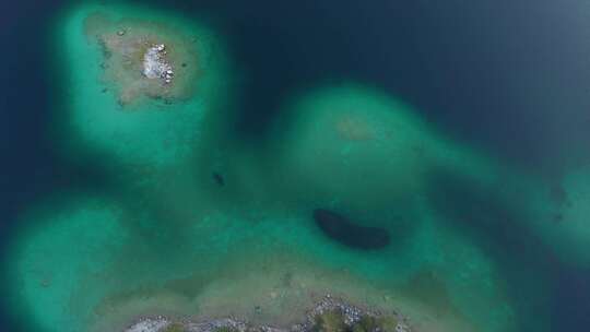 Bavaria， Lake Eibsee Island黄金时段|4K

D-LOG-完美的颜色分级！

23.976fps

真实的