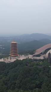 竖版航拍江苏南京牛首山景区