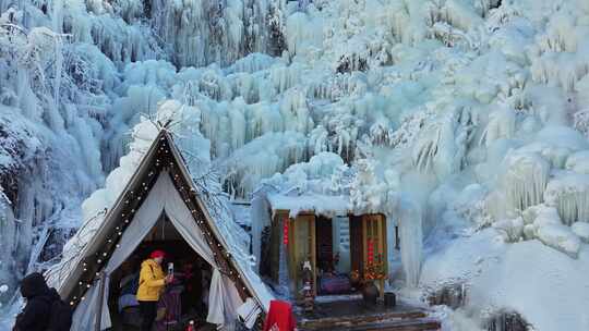 冰雪世界，九如山冰瀑