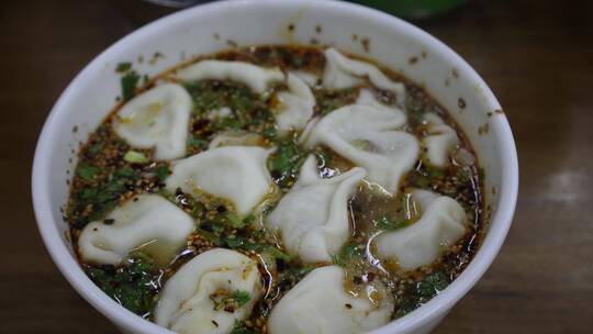 西安回民街酸汤水饺