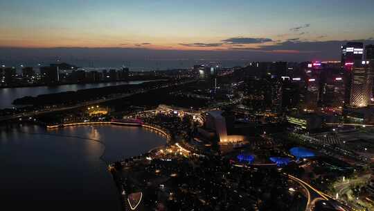 深圳滨海艺术中心滨海欢乐园夜景左横移
