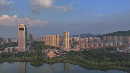 航拍枣庄凤鸣湖空中走廊水系治理