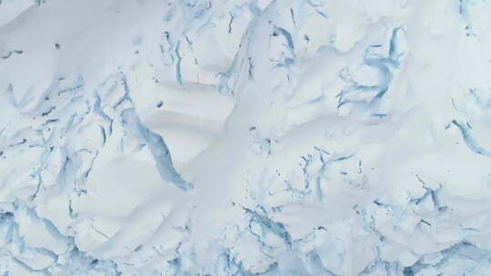 北极冰川纹理特写空中自上而下