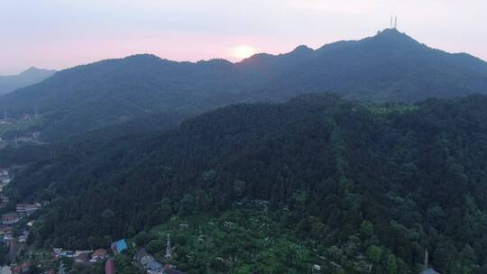 航拍大自然山川日落晚霞夕阳西下