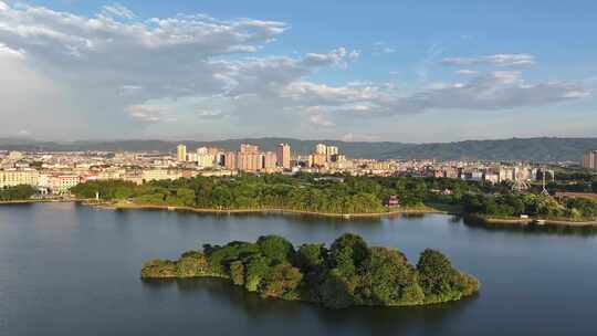 绿美城市之云南德宏州瑞丽市风景