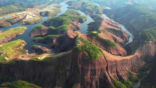 航拍湖南旅游郴州原生态丹霞地貌高椅岭风景