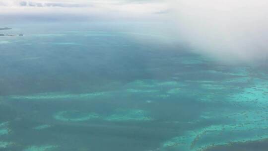 从空中俯瞰海景