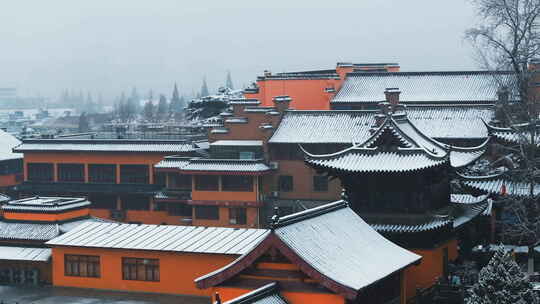 南京古鸡鸣寺雪景航拍视频素材模板下载