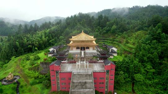 梵净山风景区脚下大金佛寺全貌