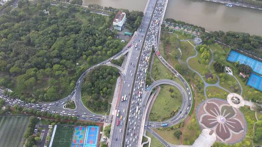 航拍广州大桥交通