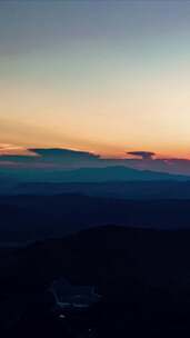 山川乡村日落晚霞夕阳竖屏航拍