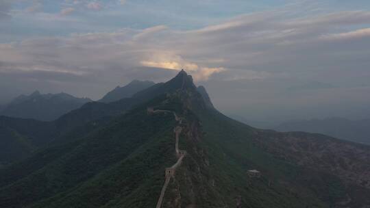 司马台明代长城夏季云海风光航拍