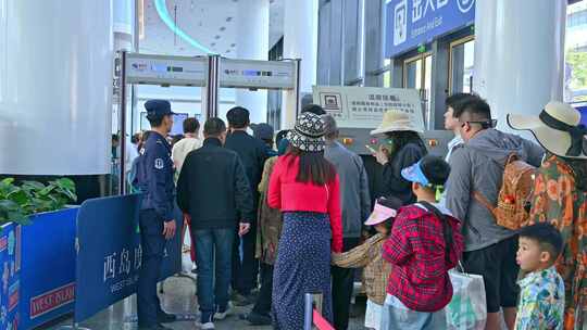 海南三亚西岛风景区游客旅游治愈唯美镜头