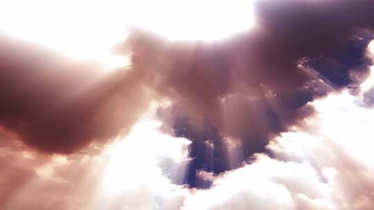 炽热阳光穿透翻滚的云层视频素材模板下载