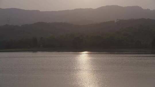 湖泊阳光水波风景空镜