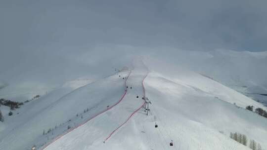新疆吉克普林滑雪场航拍