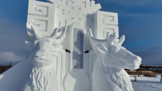 内蒙古敖鲁古雅驯鹿元素精美雪雕视频素材模板下载