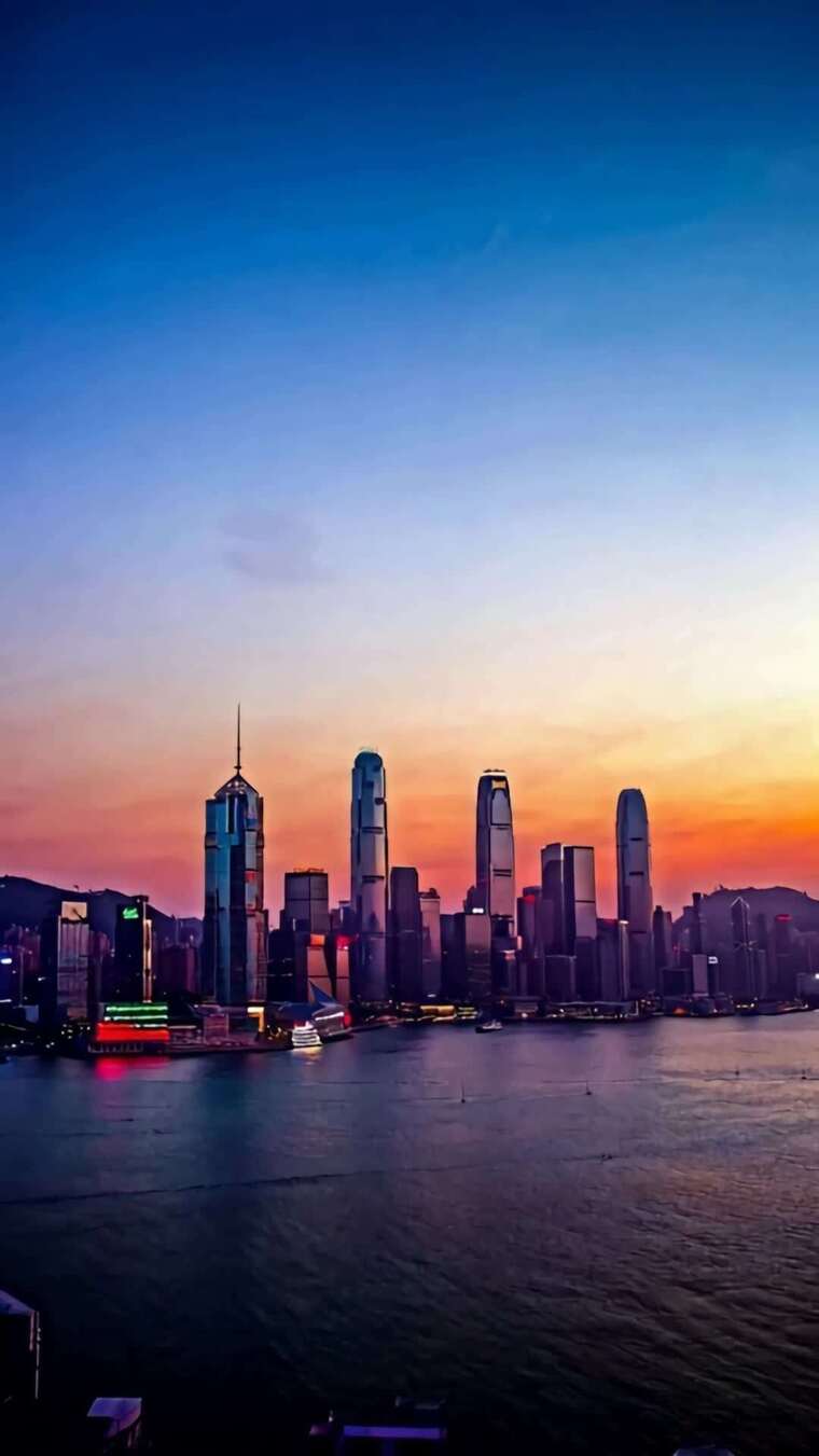 香港维多利亚港日落城市景观