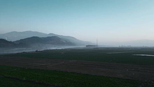 云南旅游风光滇西大盈江清晨雾色田野风光