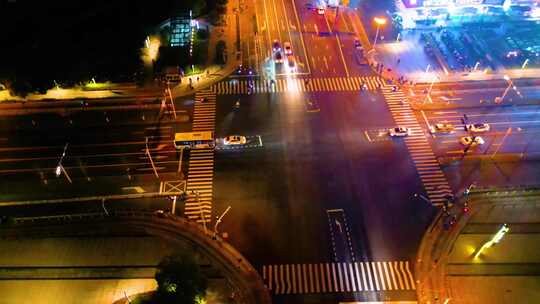 杭州城市十字路口夜景车流视频素材