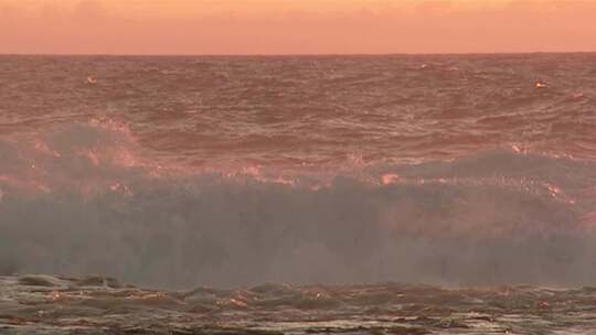 海浪浪花巨浪浪潮视频素材模板下载