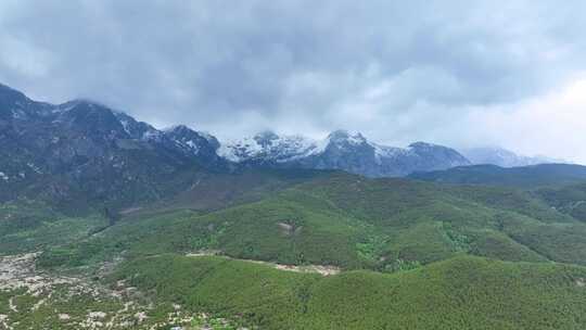 玉龙雪山