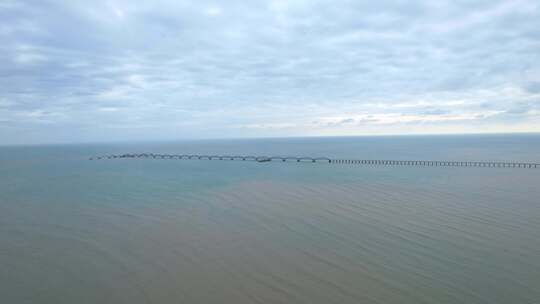 广西北海涠洲岛廊桥大海海洋旅游旅行