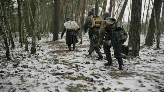 士兵，跑步，第二次世界大战，森林