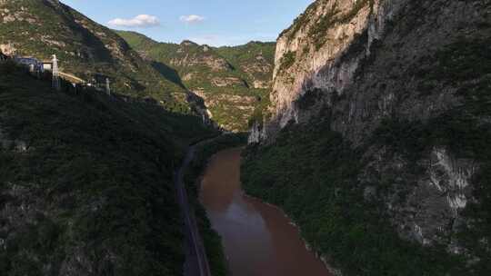 贵州赤水河谷旅游公路G212美酒河航拍