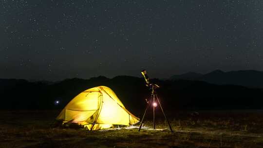 户外露营星空银河延时