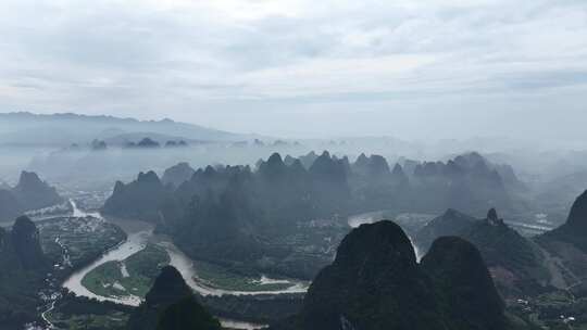 水墨桂林山水