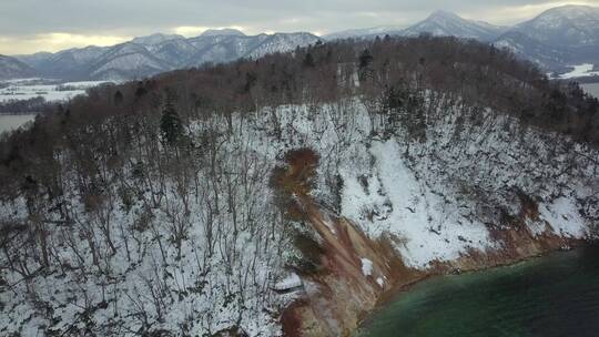 日本北海道屈斜路湖冬季雪景航拍风光