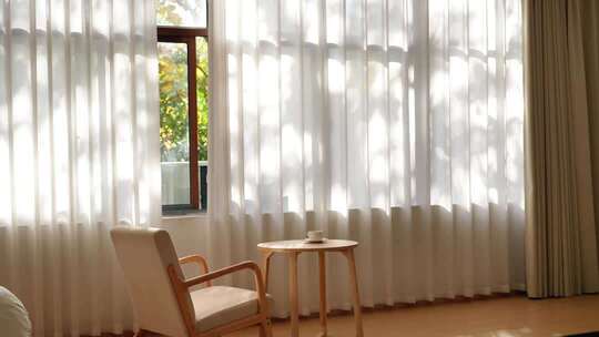 微风光影 阳光照射白色窗帘