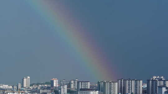 【延时】雨后小城见彩虹