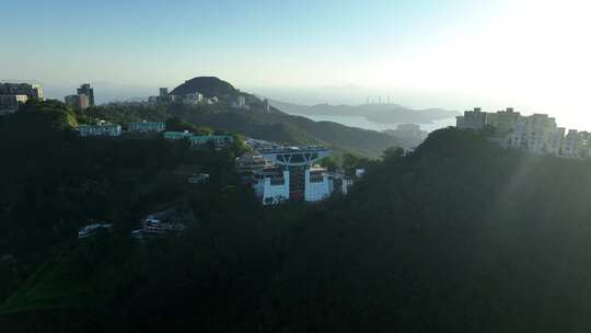 香港太平山航拍山顶公园凌霄阁山峰风光风景视频素材模板下载