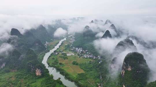 航拍烟雨阳朔遇龙河自然风光