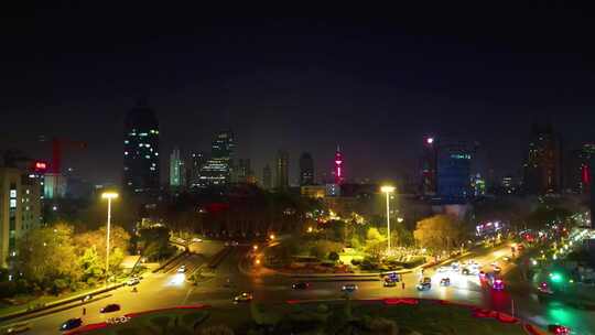 南京市玄武区鼓楼公园紫峰大厦夜景航拍素材