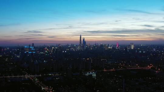 上海傍晚大气夜景全景航拍